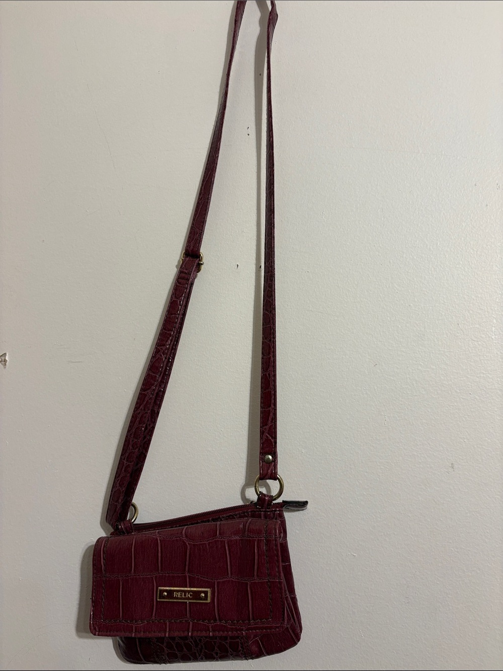 Relic Burgundy Croc-Embossed Mini Crossbody